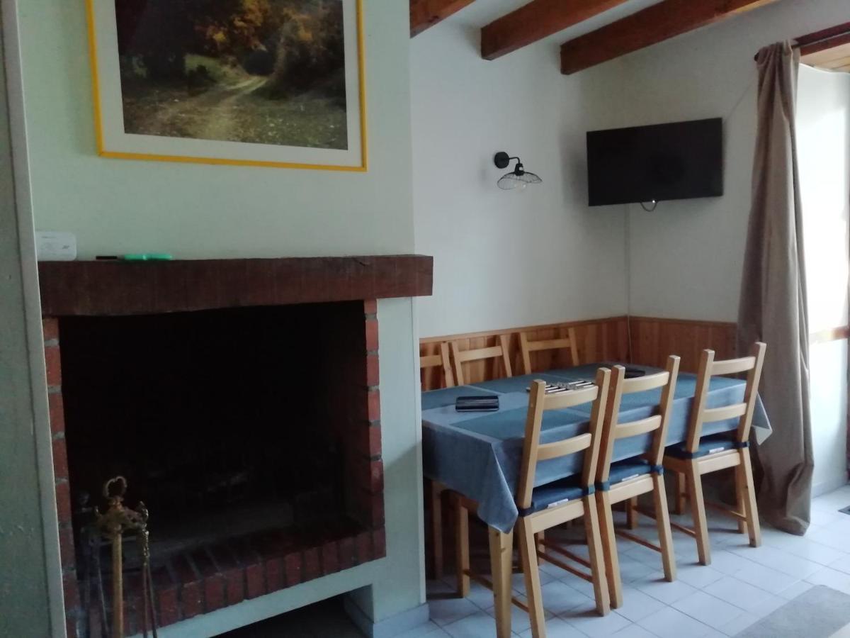 Le Rouge Robin Villa Fougax-et-Barrineuf Екстериор снимка