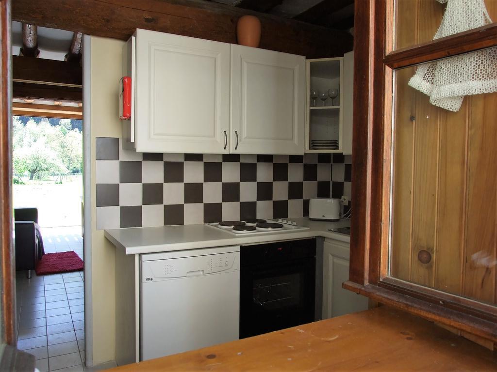 Le Rouge Robin Villa Fougax-et-Barrineuf Екстериор снимка